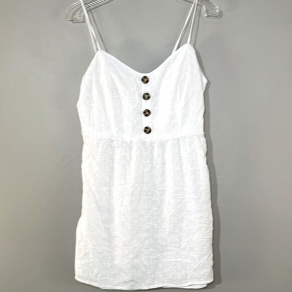 J for Justify Size Medium Cute white eyelet summer sun dress - Picture 1 of 7